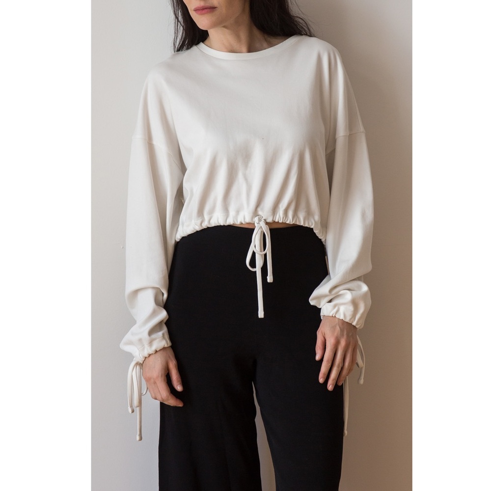 NWOT H&M Athletic Style White Tie Sweatshirt